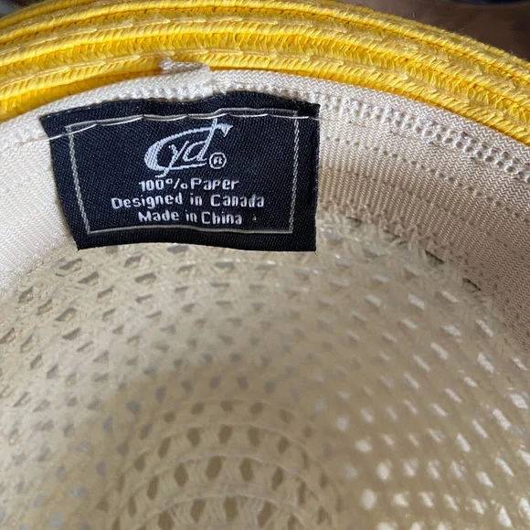 Cyd - Picture 4 of 4